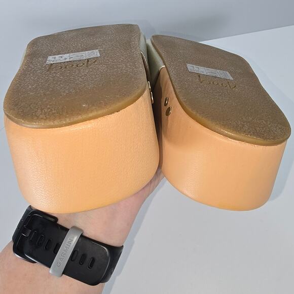 Beek Pelican in Metallic Gold Upper Tan Footbed Leather Slide Sandals Size 11 - Picture 8 of 14